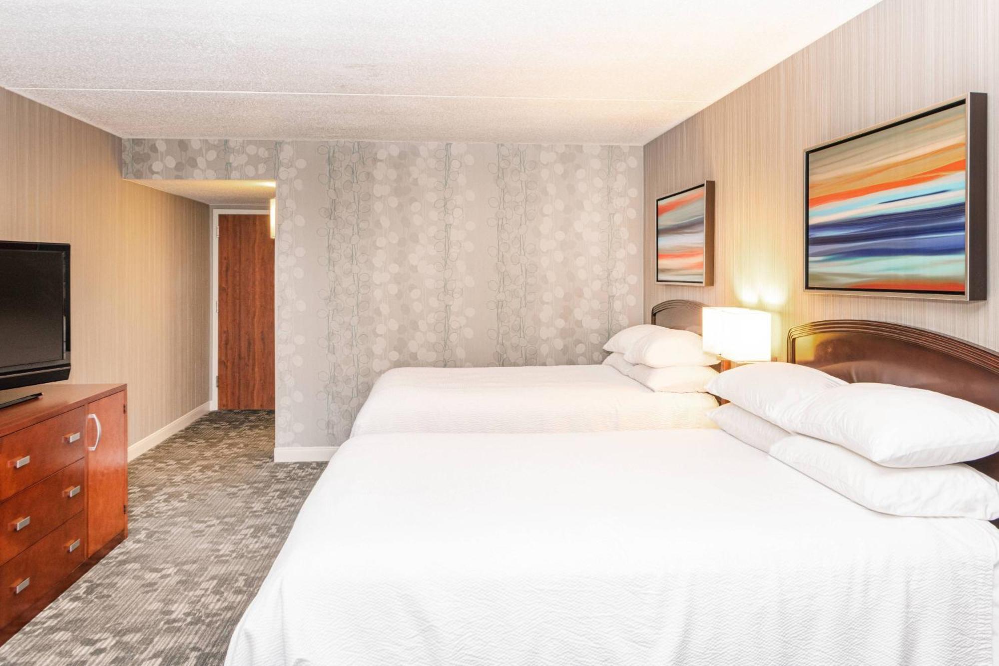 Courtyard By Marriott Bloomington Otel Dış mekan fotoğraf