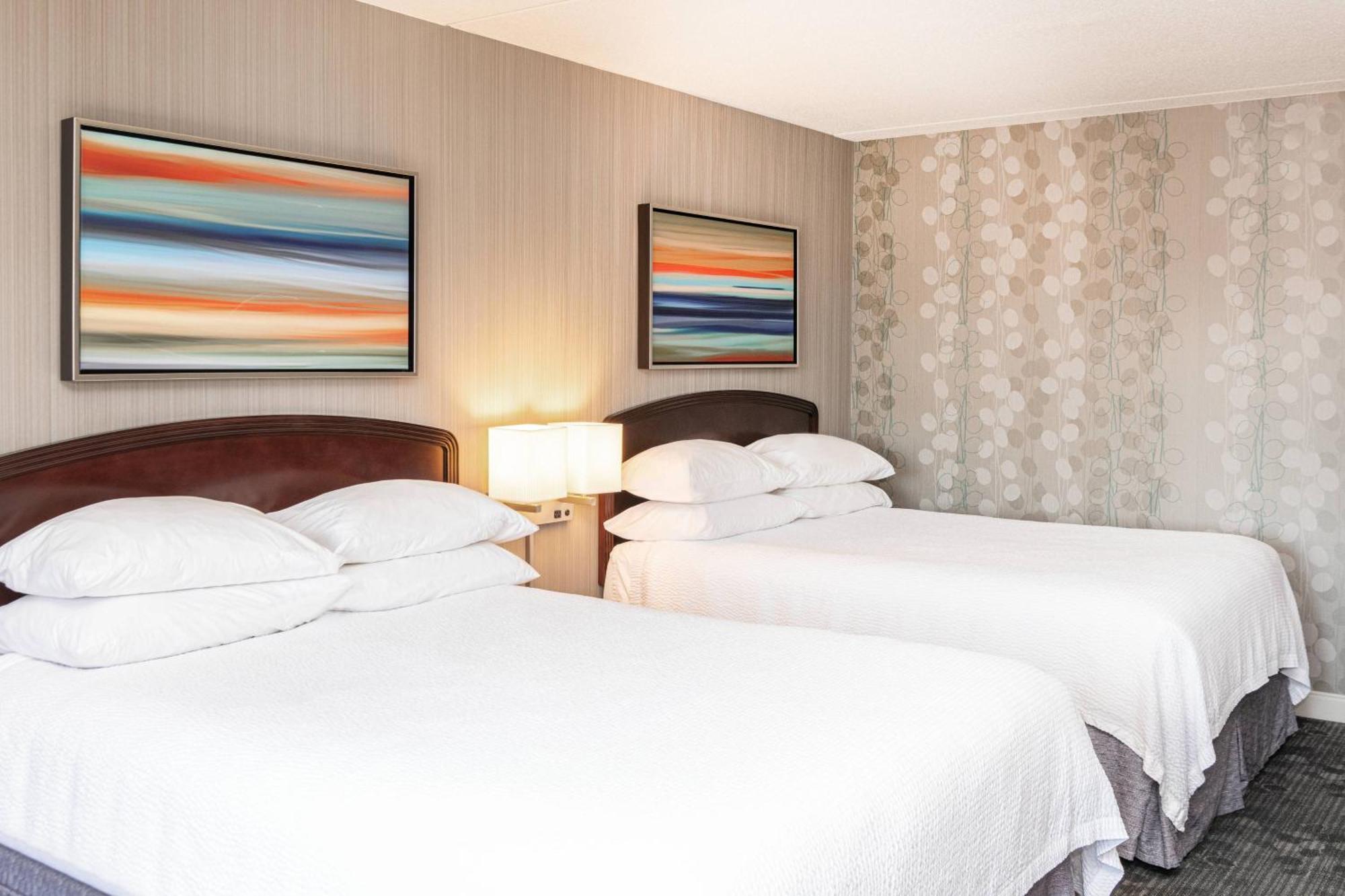 Courtyard By Marriott Bloomington Otel Dış mekan fotoğraf