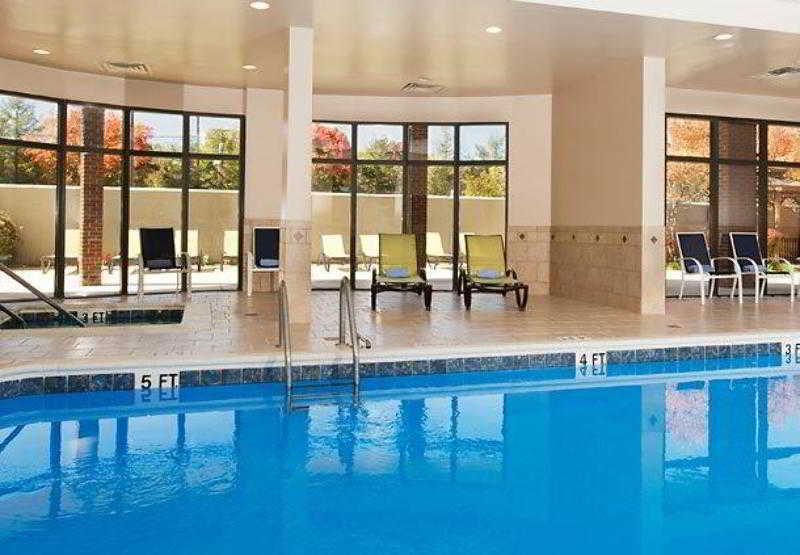 Courtyard By Marriott Bloomington Otel Dış mekan fotoğraf
